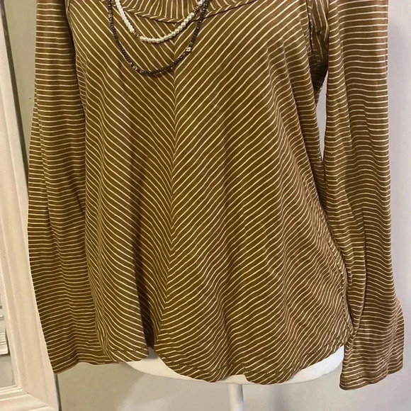 [S] Maeve - Anthropologie white & Mustard  Stripped LS Shirt - Picture 4 of 6